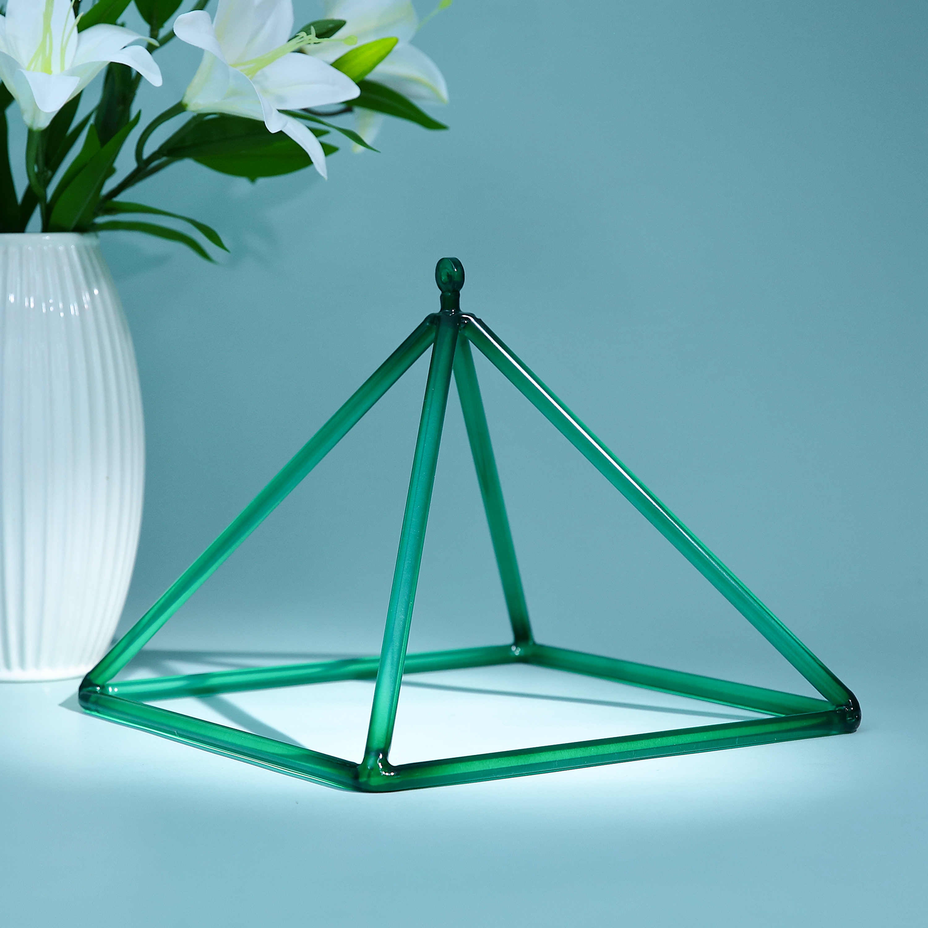 TOPFUND Green Crystal Singing Pyramid - TOPFUND Crystal Singing Bowl