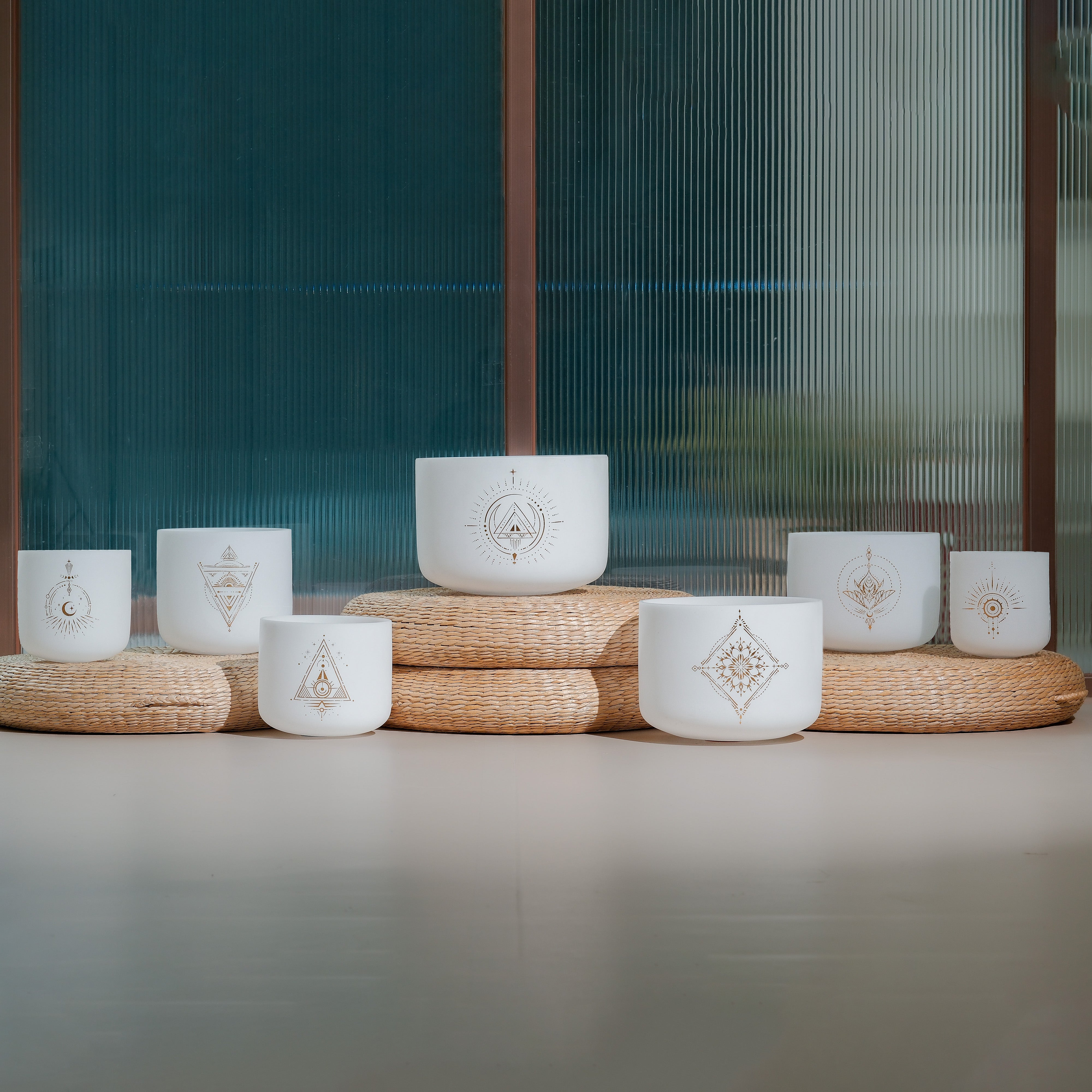 TOPFUND Eternal Hearts Series Set of 7 Crystal Singing Bowls 6-12 inch - TOPFUND Crystal Singing Bowl