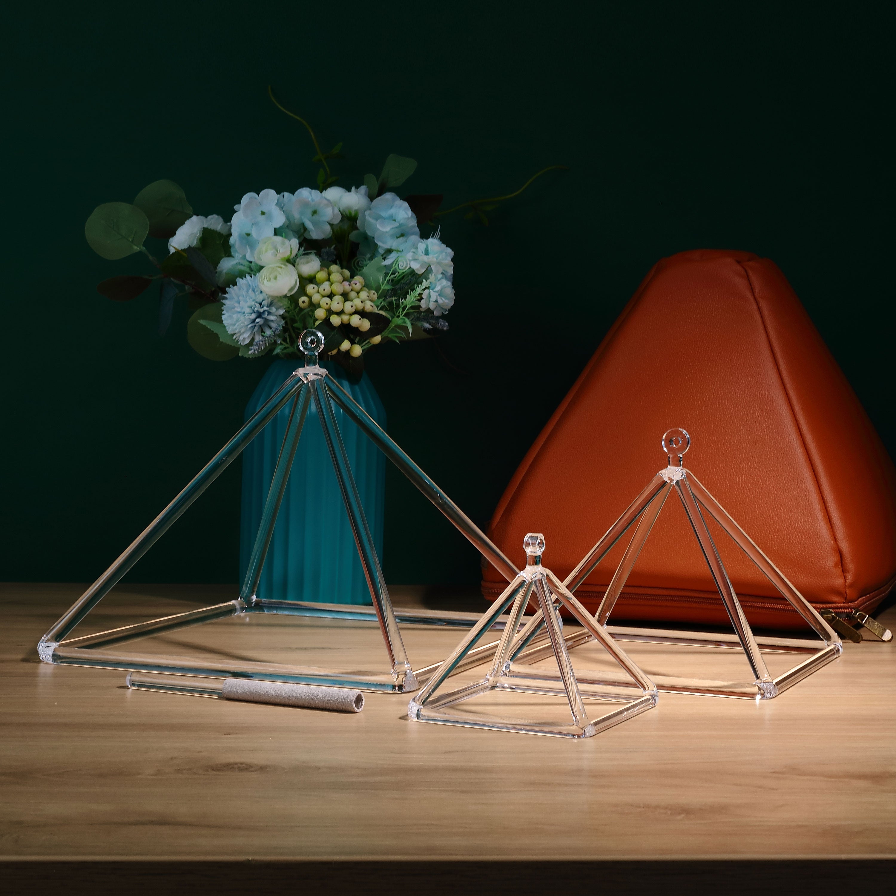 TOPFUND Clear Set of 3 Crystal Singing Pyramids 5-12 inch - TOPFUND Crystal Singing Bowl