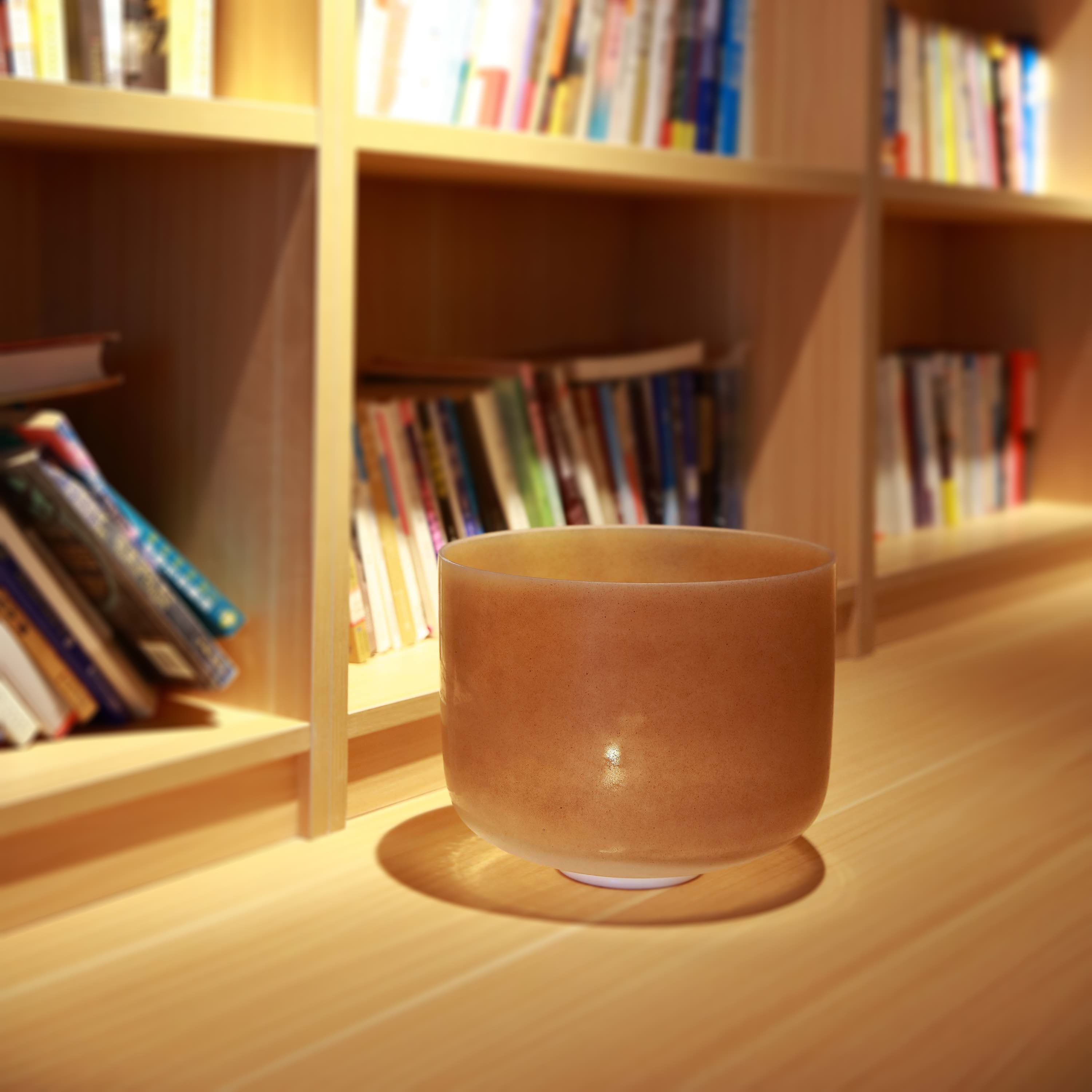 TOPFUND 10 inch 440 Hz Perfect Pitch D Note Topaz Fusion Crystal Singing Bowl Sacral Chakra - TOPFUND Crystal Singing Bowl