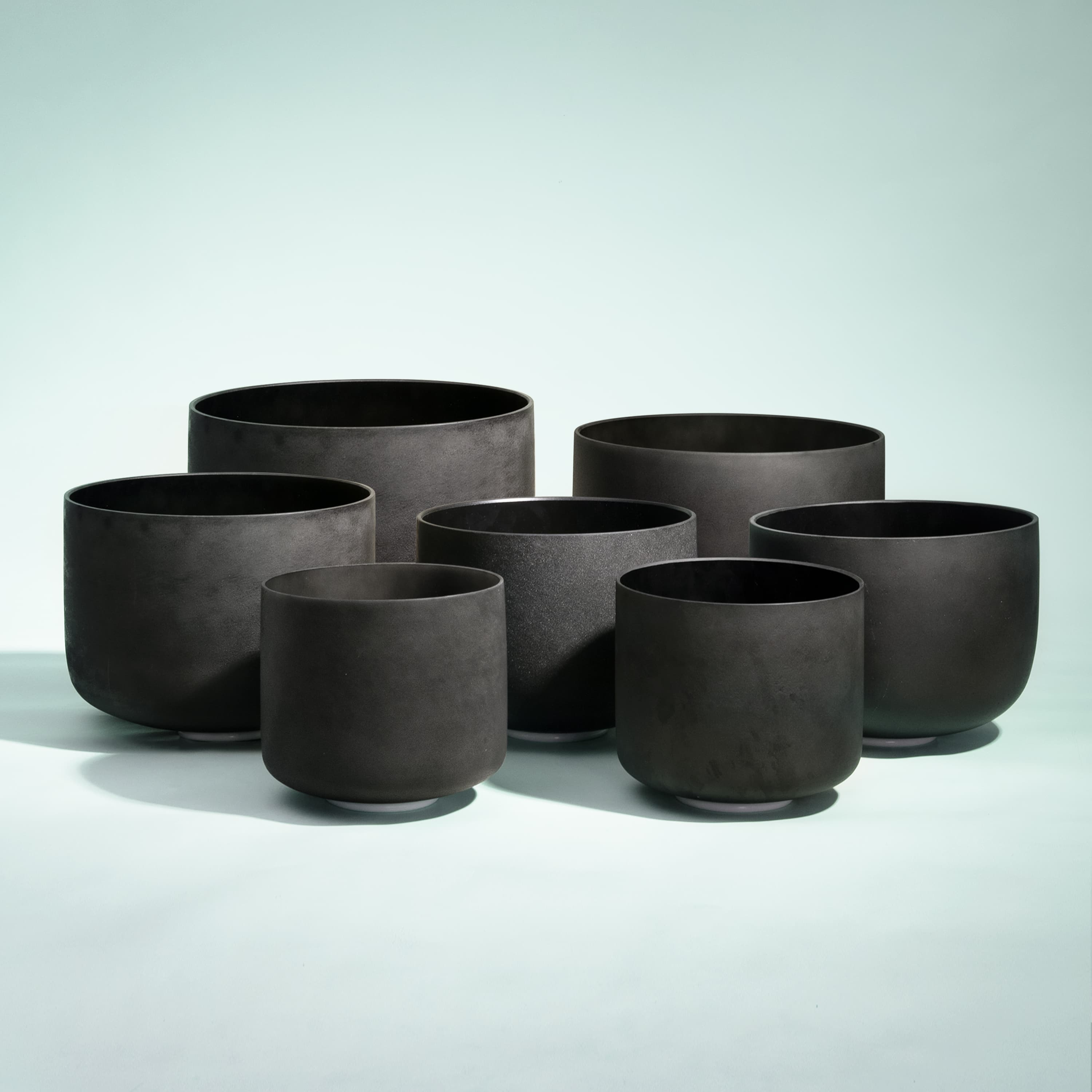 TOPFUND 8-14 inch Chakra Set of 7 Black Crystal Singing Bowls - TOPFUND Crystal Singing Bowl