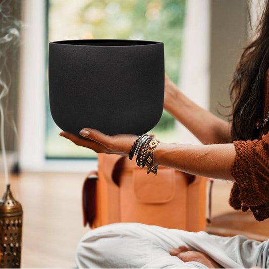TOPFUND 440 Hz Black B Note Crystal Singing Bowl Crown Chakra 14 inch with Artificial Leather Carrying Case and Singing Bowl Mallet Suede Striker - TOPFUND Crystal Singing Bowl
