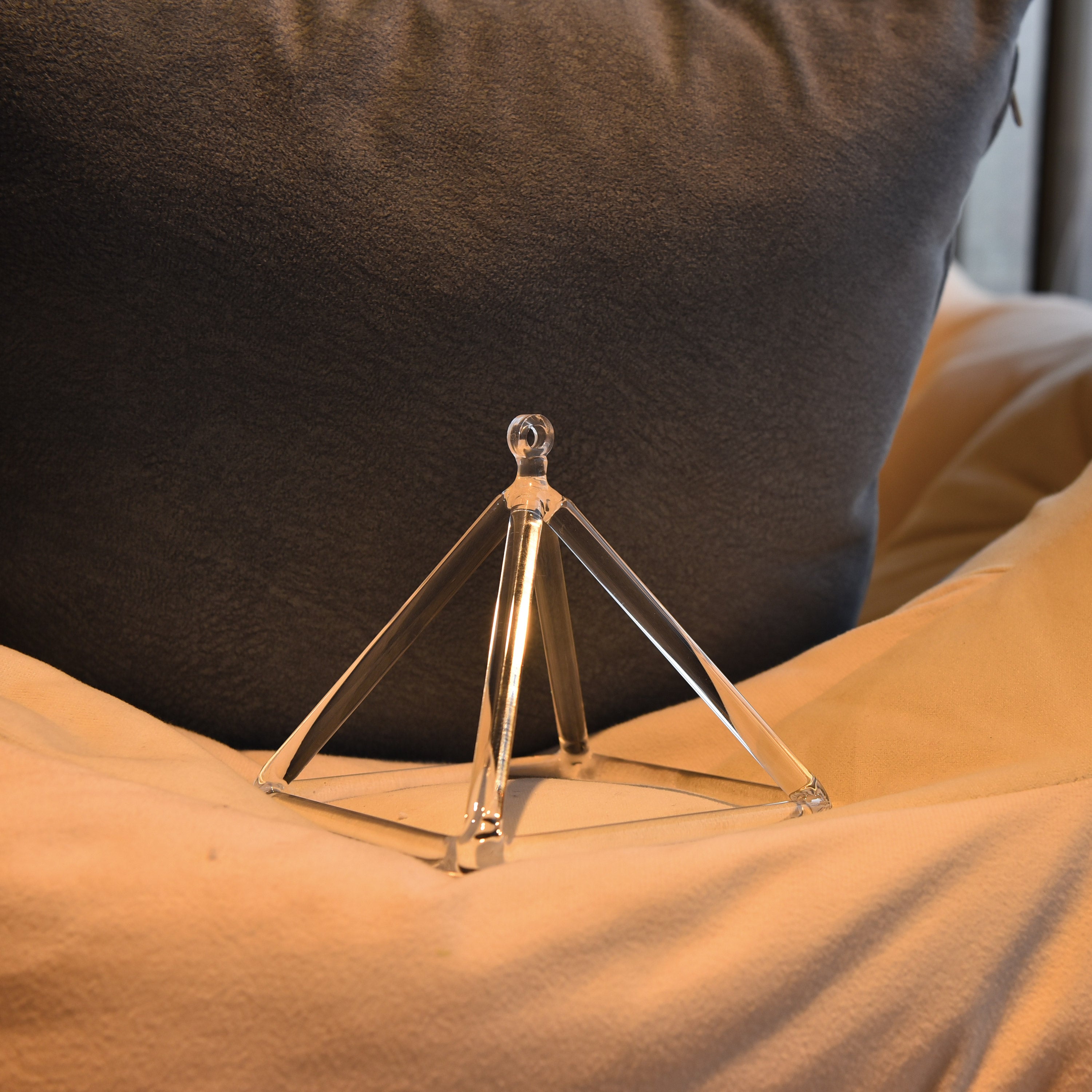 TOPFUND Clear Crystal Singing Pyramid - TOPFUND Crystal Singing Bowl