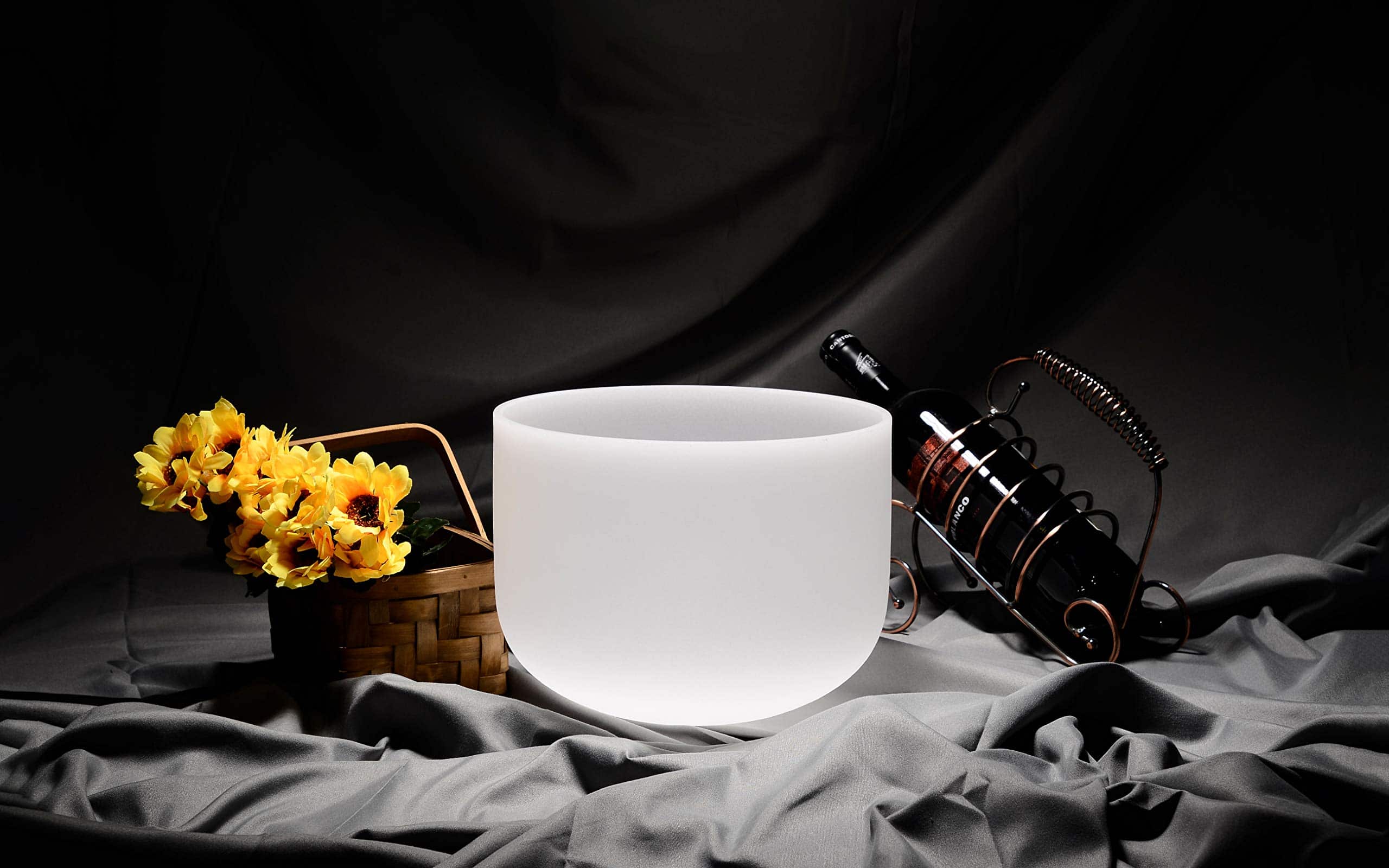 TOPFUND Perfect Pitch C Note Crystal Singing Bowl Root Chakra 7 inch with Heavy Duty Carrying Case and Singing Bowl Mallet Suede Striker - TOPFUND Crystal Singing Bowl